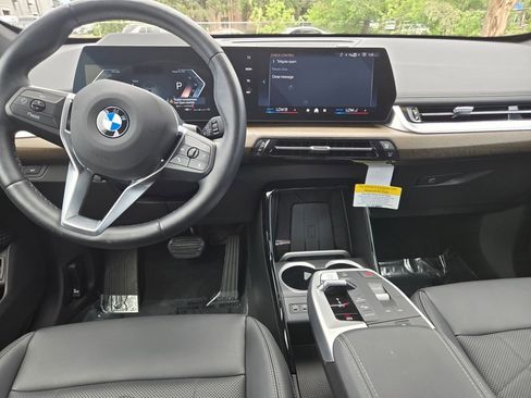 Certified 2025 BMW X1 xDrive28i w/ Technology Package AWD/4WD image 30