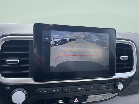 New 2026 Hyundai Venue SEL FWD image 27