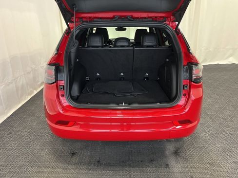 Used 2022 Jeep Compass Limited w/ (RED) Package AWD/4WD image 23