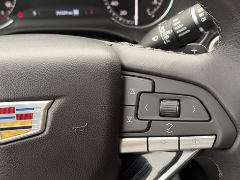 Certified 2024 Cadillac XT6 Premium Luxury AWD/4WD image 23