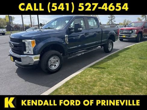Used 2017 Ford F250 XL w/ Power Equipment Group AWD/4WD image 5