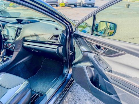 Used 2019 Subaru Crosstrek 2.0i Limited w/ Moonroof Package image 17