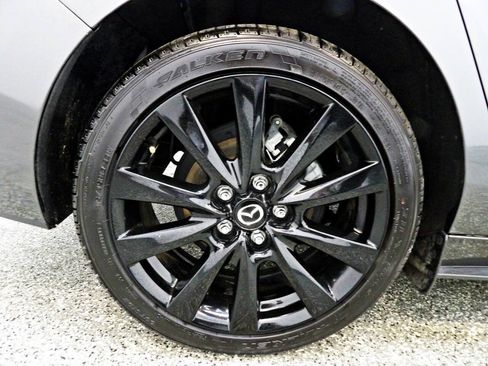 Used 2022 MAZDA MAZDA3 s AWD/4WD image 23