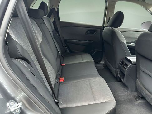 Used 2021 Nissan Rogue S AWD/4WD image 23