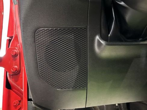 Used 2022 Jeep Wrangler Sport S image 24