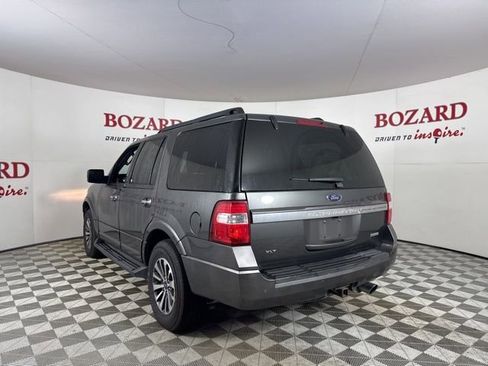 Used 2017 Ford Expedition XLT image 6