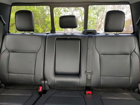 Used 2023 Ford F250 Lariat w/ Lariat Ultimate Package image 13