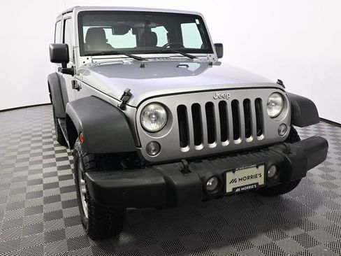 Used 2014 Jeep Wrangler Sport w/ Connectivity Group AWD/4WD image 9