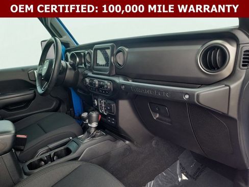 Used 2021 Jeep Wrangler Unlimited Sport AWD/4WD image 26
