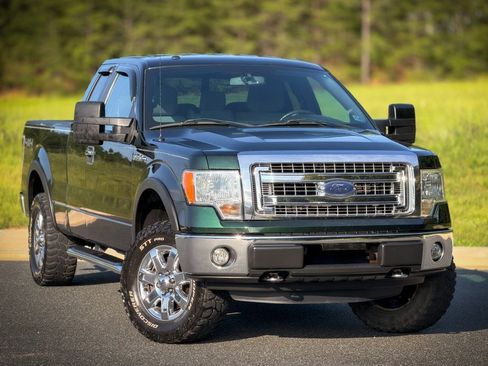 Used 2014 Ford F150 XLT w/ Equipment Group 302A Luxury AWD/4WD image 2