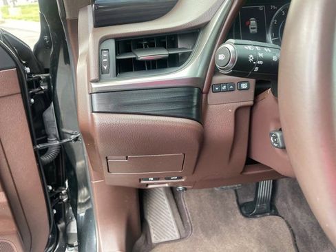 Used 2021 Lexus ES 350 Premium image 12