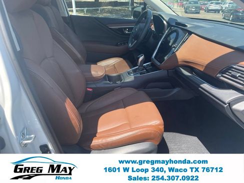 Used 2025 Subaru Outback Touring XT AWD/4WD image 29