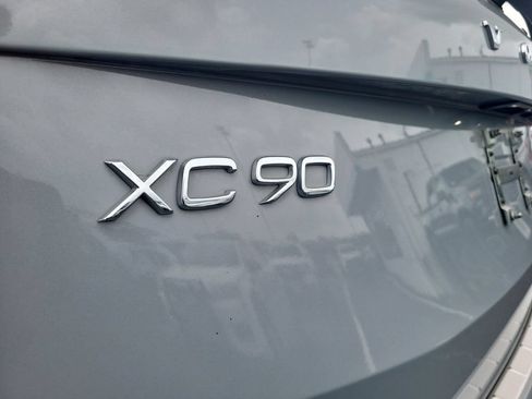 Used 2024 Volvo XC90 B5 Plus w/ Protection Package Premier AWD/4WD image 31