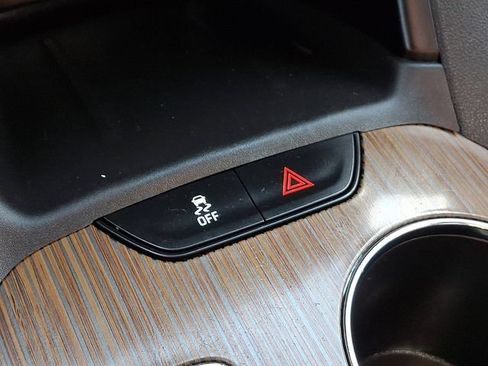 Used 2019 GMC Acadia SLE w/ Driver Alert Package I FWD image 26
