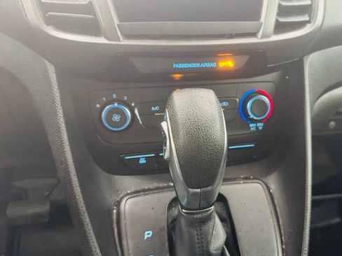 Used 2019 Ford Transit Connect XL FWD image 15