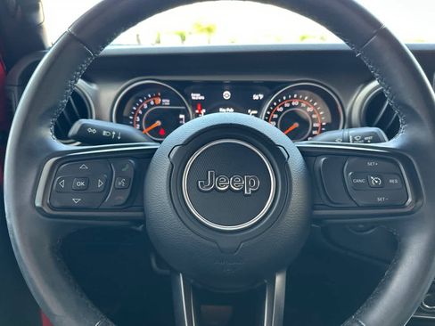 Used 2018 Jeep Wrangler Unlimited Sport S AWD/4WD image 23