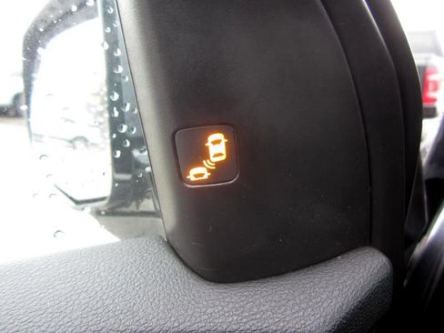 Used 2017 Acura MDX w/ Technology & Entertainment image 27