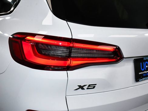 Used 2020 BMW X5 xDrive40i w/ M Sport Package AWD/4WD image 78