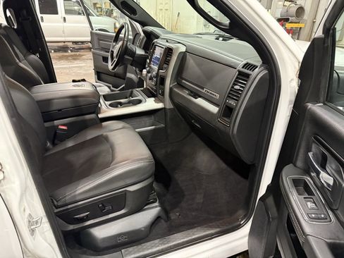 Used 2018 RAM 1500 Rebel w/ Luxury Group image 33