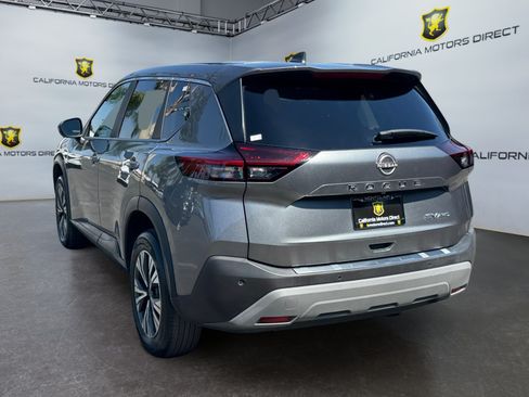 Used 2023 Nissan Rogue SV AWD/4WD image 3