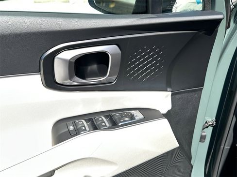 New 2025 Kia Sorento EX w/ EX Panoramic Sunroof Package image 16