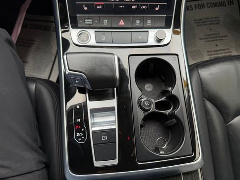 Used 2022 Audi Q7 3.0T Premium Plus AWD/4WD image 24