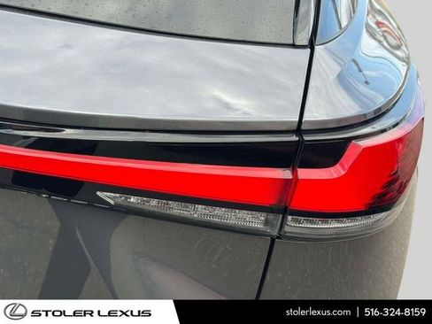 Used 2024 Lexus RX 350 w/ Convenience Package image 12