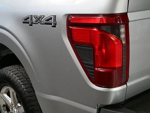Used 2025 Ford F150 XLT w/ Equipment Group 301A Standard AWD/4WD image 19