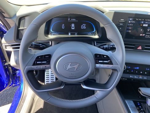 Certified 2026 Hyundai Elantra Sport FWD image 25