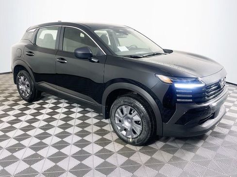 New 2026 Nissan Kicks S image 3