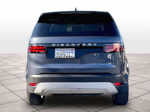 Used 2025 Land Rover Discovery S AWD/4WD image 6