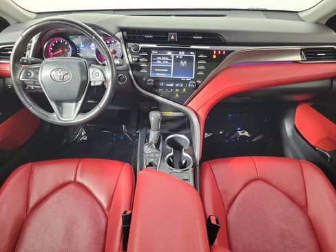 Used 2020 Toyota Camry XSE FWD image 16