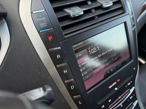Used 2014 Lincoln MKZ Hybrid w/ Equipment Group 202A Reserve FWD image 39