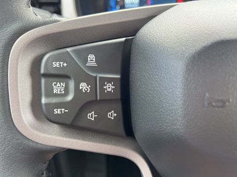 New 2026 Ford Bronco Outer Banks AWD/4WD image 9