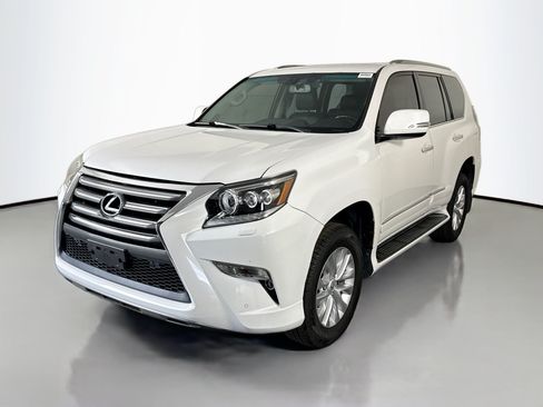 Used 2017 Lexus GX 460 Premium w/ Premium Package AWD/4WD image 4