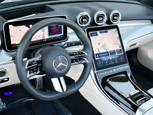 Used 2024 Mercedes-Benz CLE 450 4MATIC Cabriolet image 66