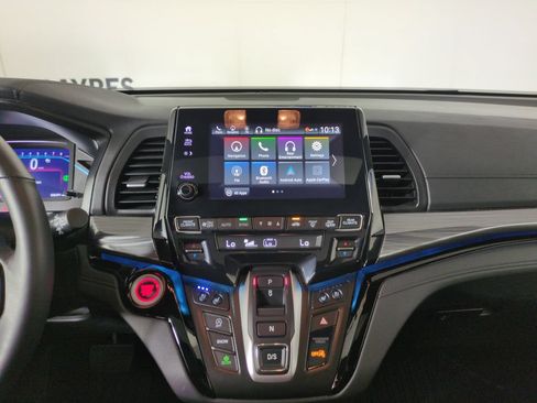 Used 2024 Honda Odyssey Elite image 22