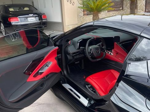 Used 2025 Chevrolet Corvette Z06 w/ Z07 Performance Package RWD image 16