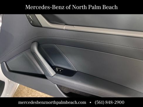 Used 2026 Porsche 911 Carrera RWD image 22