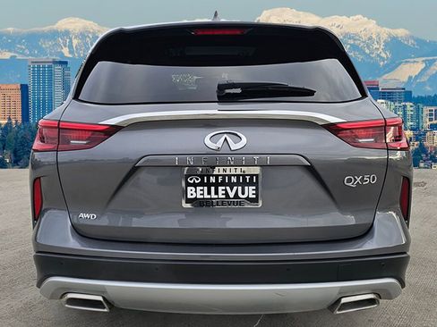Used 2021 INFINITI QX50 Luxe image 6