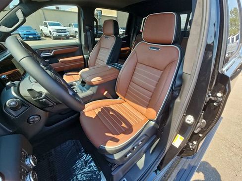 New 2026 GMC Sierra 1500 Denali Ultimate AWD/4WD image 16
