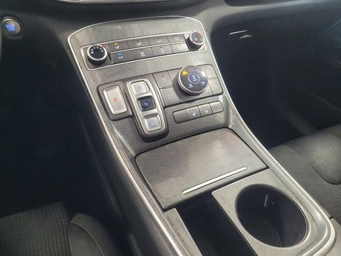 Used 2022 Hyundai Santa Fe SEL image 26