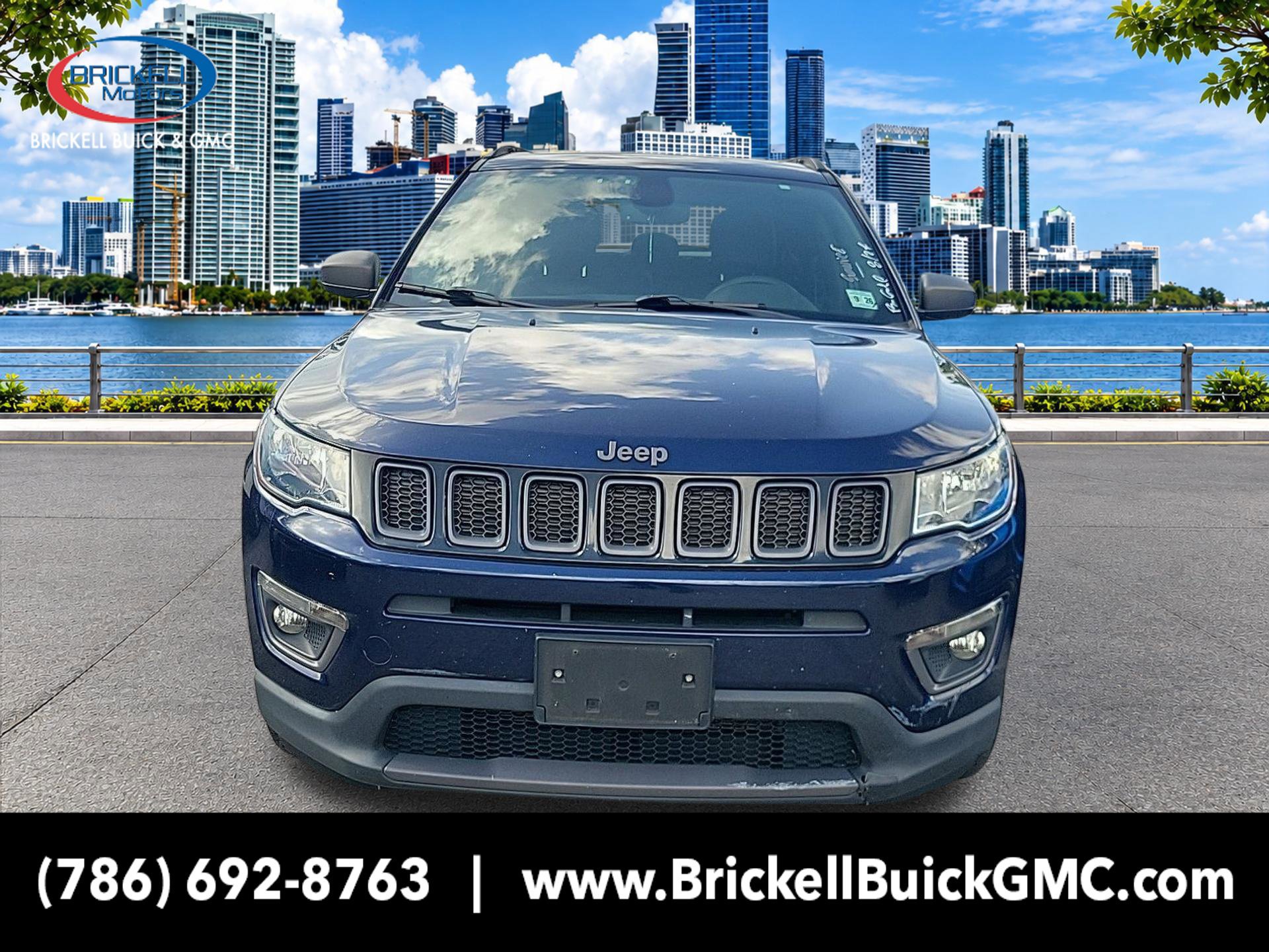 Used 2021 Jeep Compass Latitude w/ Sun and Sound Group AWD/4WD image 2