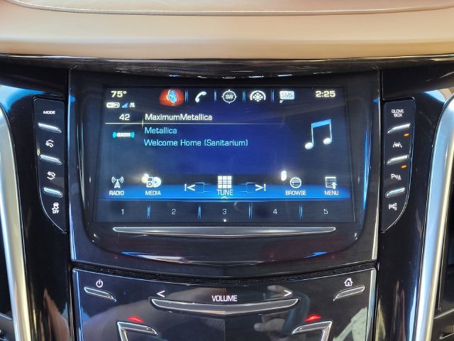Used 2019 Cadillac Escalade Platinum AWD/4WD image 24