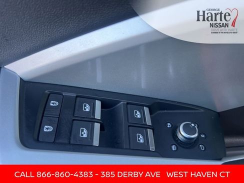 Used 2023 Audi Q3 2.0T Premium image 83