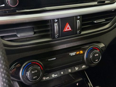 Used 2022 Kia Forte GT image 19