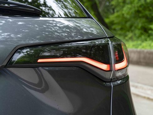 Used 2026 Honda HR-V LX image 12