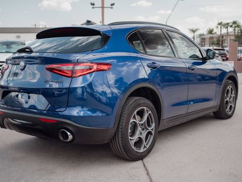 Used 2021 Alfa Romeo Stelvio Sprint w/ Nero Edizione RWD image 3