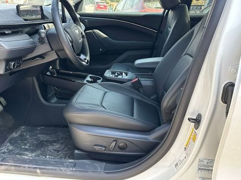 New 2026 Ford Mustang Mach-E Premium image 9