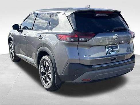Used 2021 Nissan Rogue SV FWD image 6
